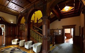 B+B Edinburgh